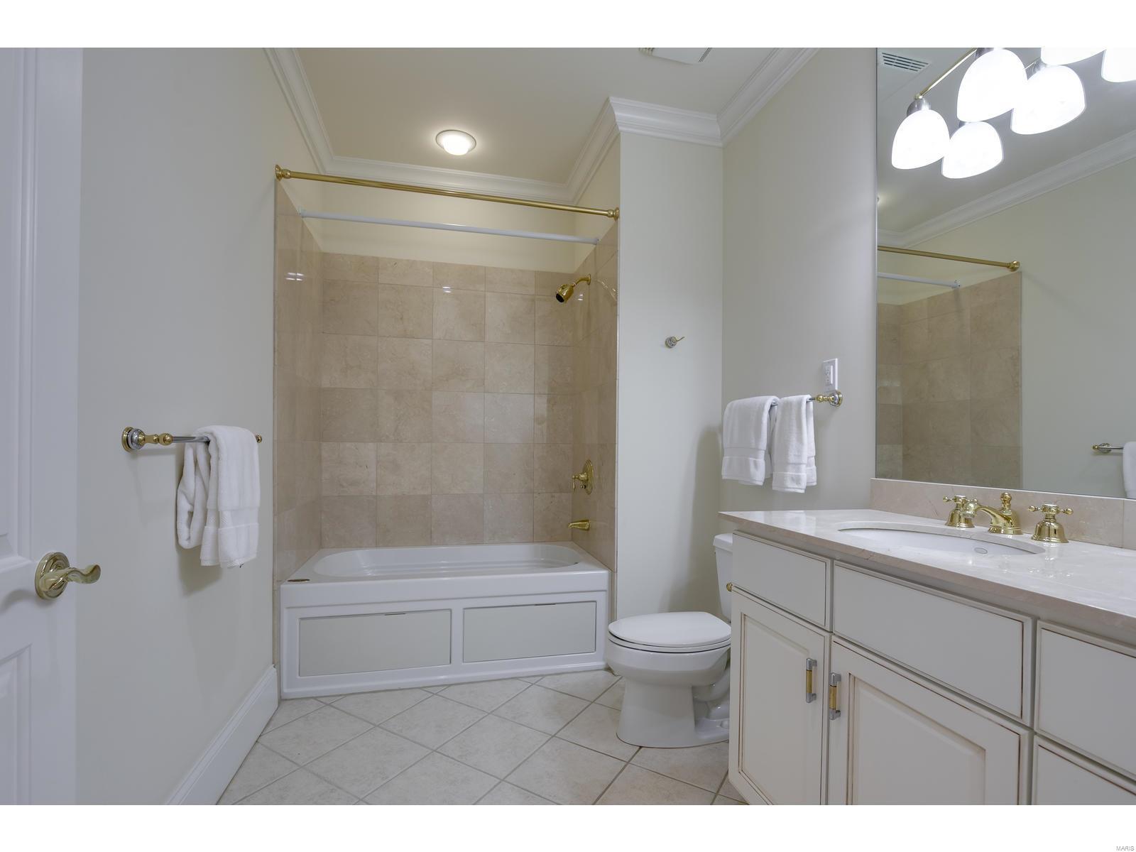 Villas Of Clayton Gardens Condo The - Residential