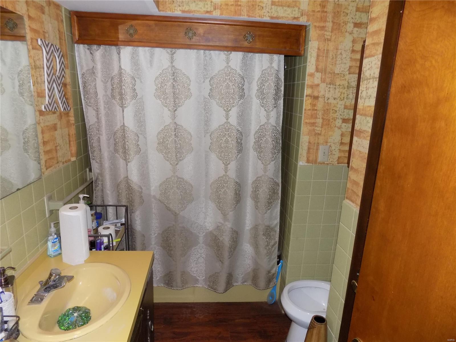 FRANCIS FARMS - Residential