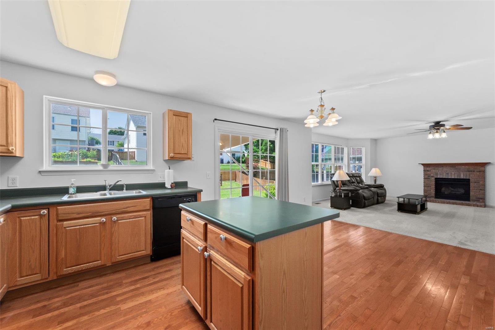 Stable Ridge Estate - Residential