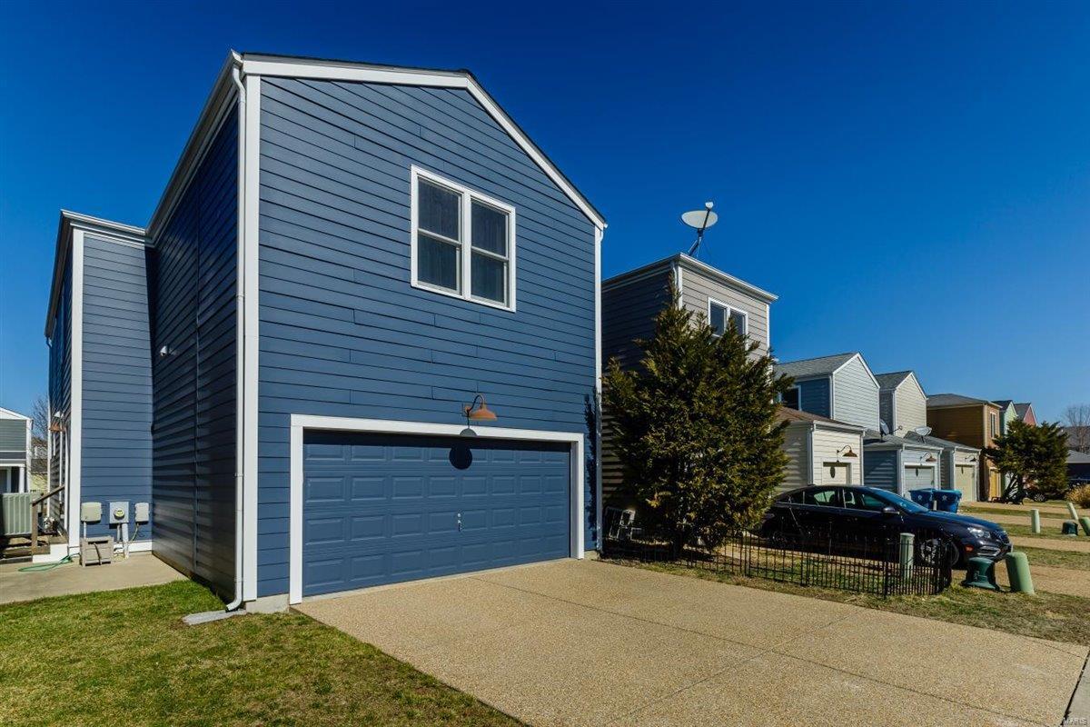 New Town At St Chas #3-B - Residential