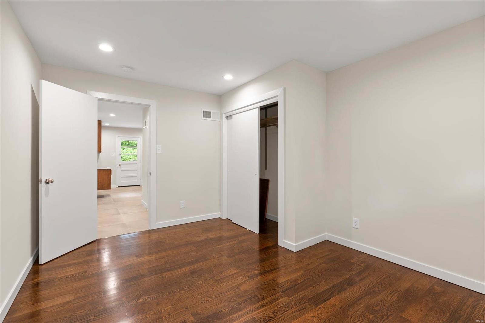 Chateau Ladue West - Residential