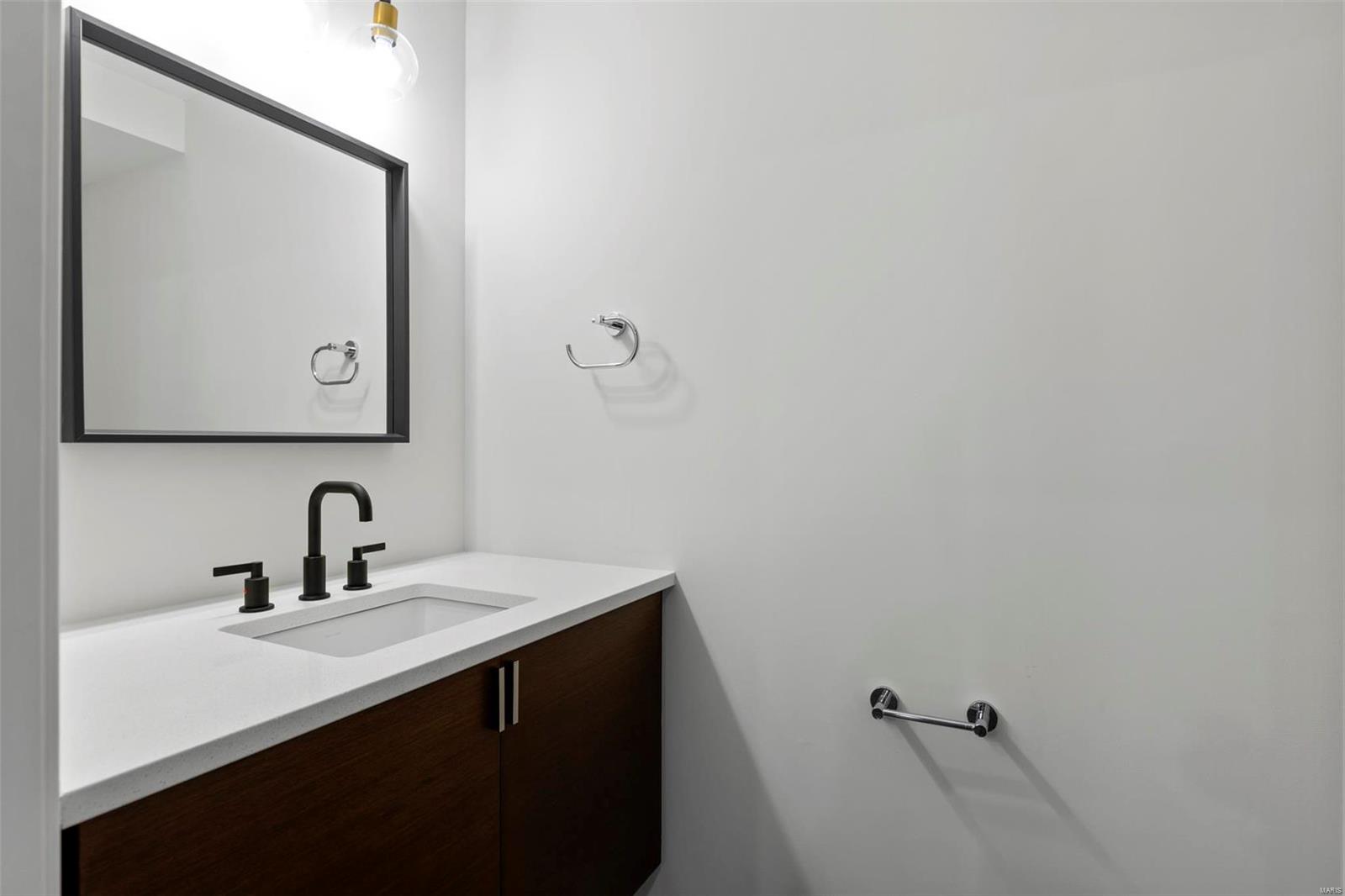 Chateau Ladue West - Residential