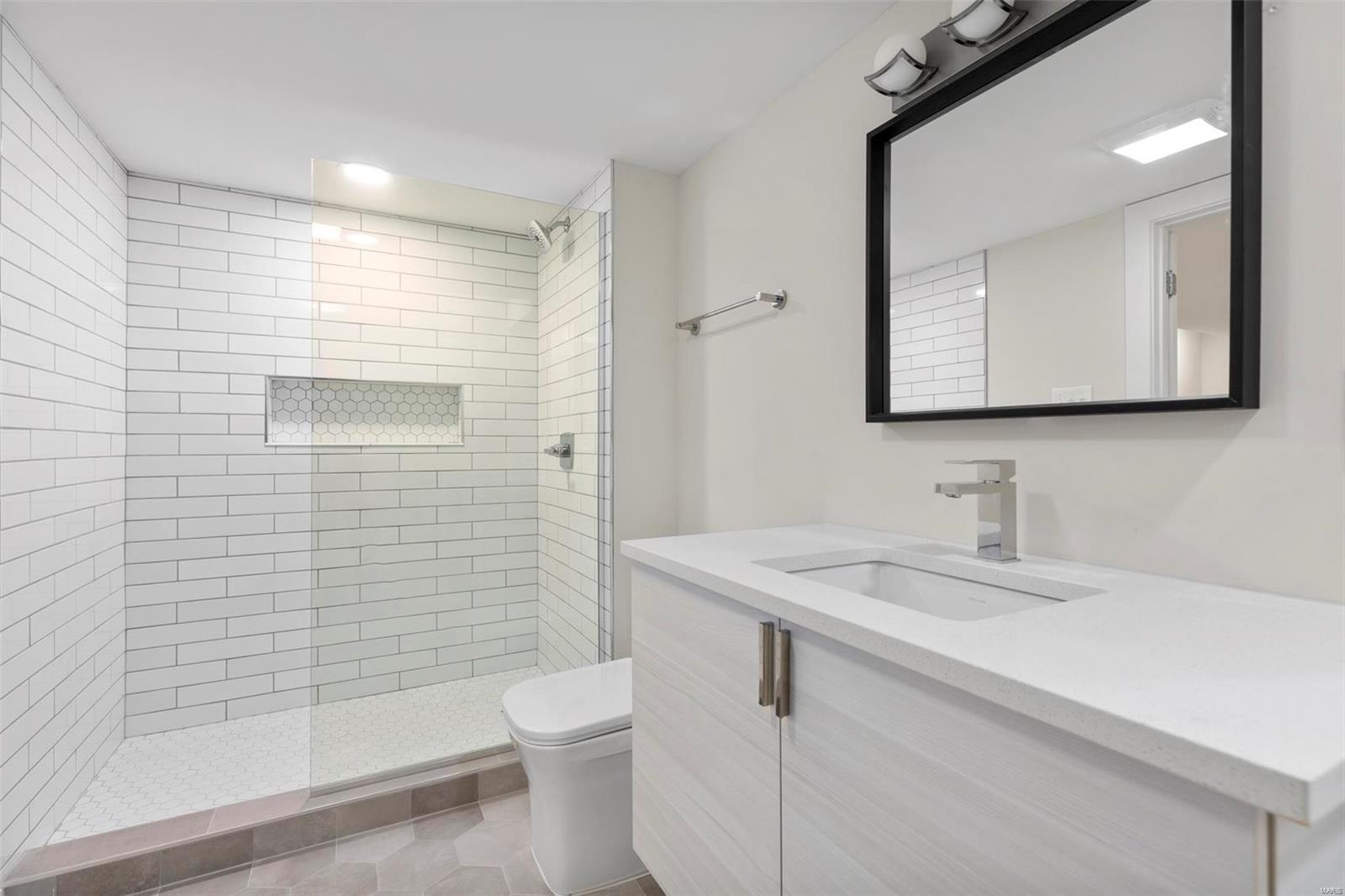 Chateau Ladue West - Residential