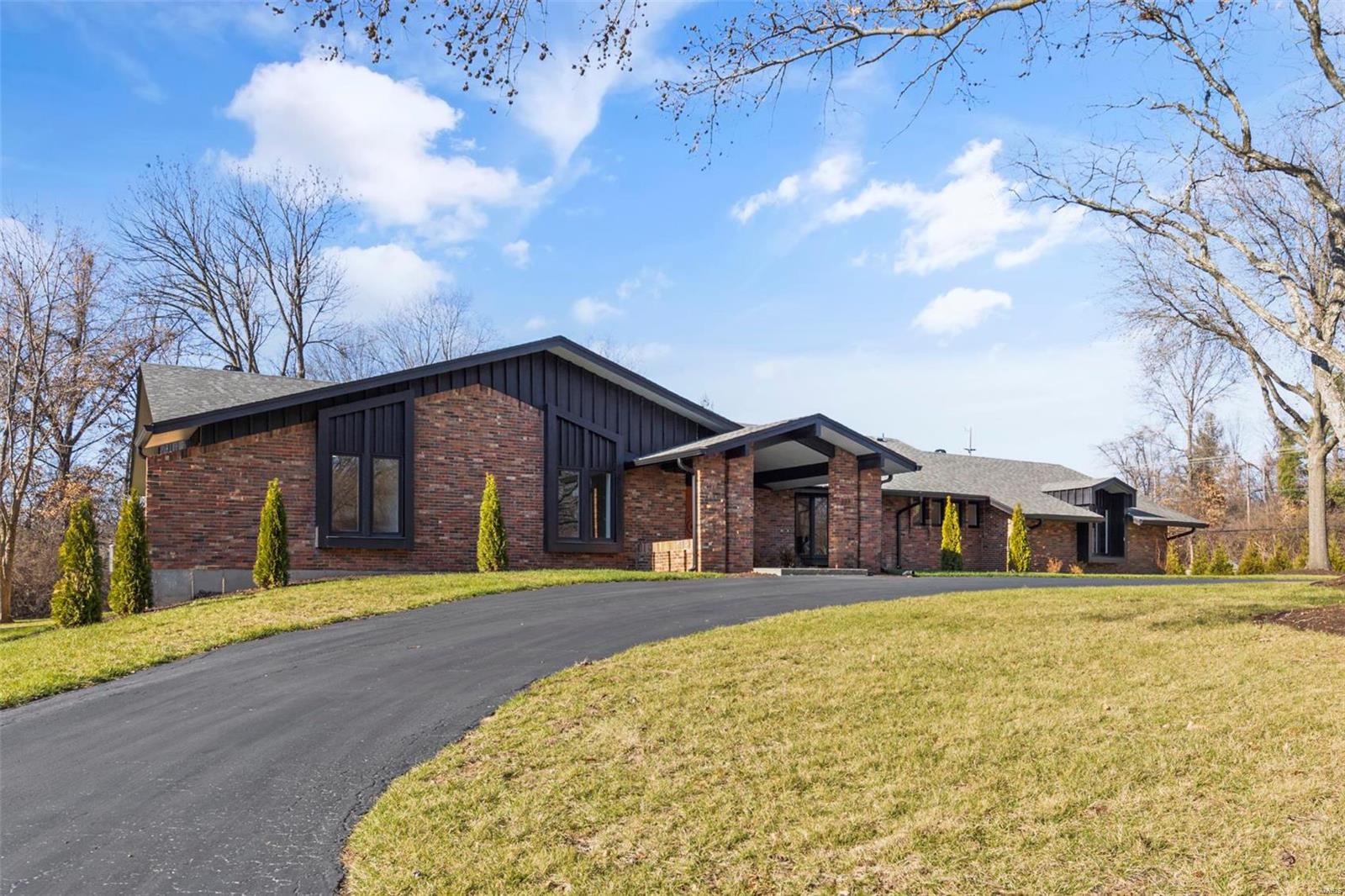 Chateau Ladue West - Residential