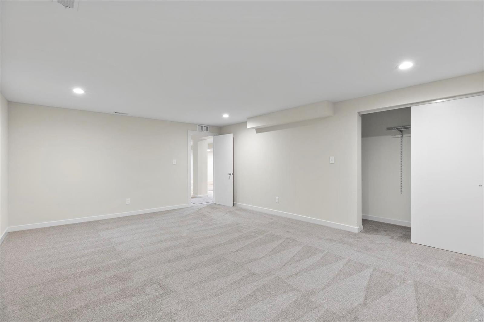 Chateau Ladue West - Residential