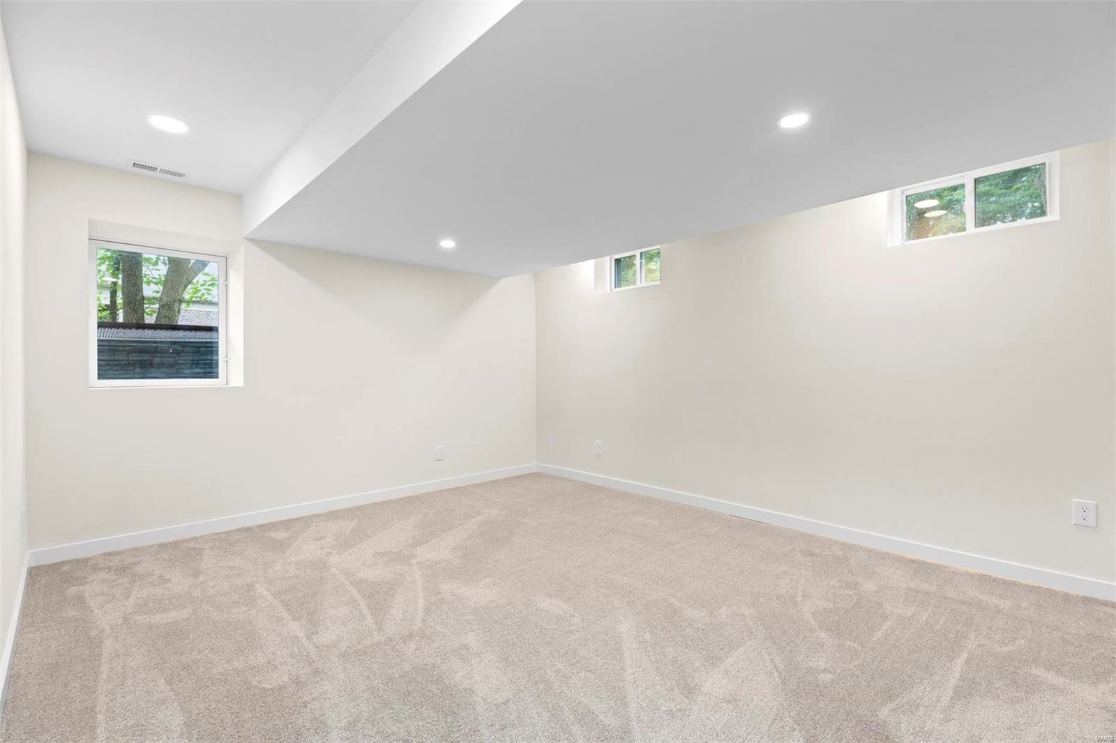 Chateau Ladue West - Residential