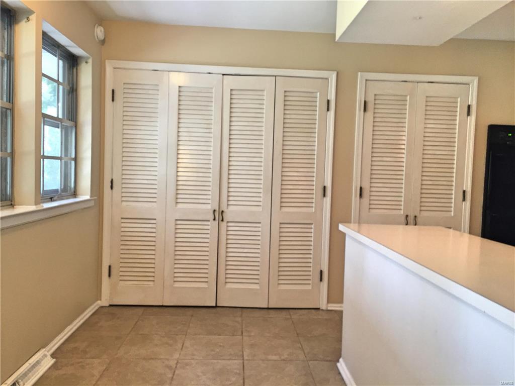 Thornhill Estates - Residential Lease