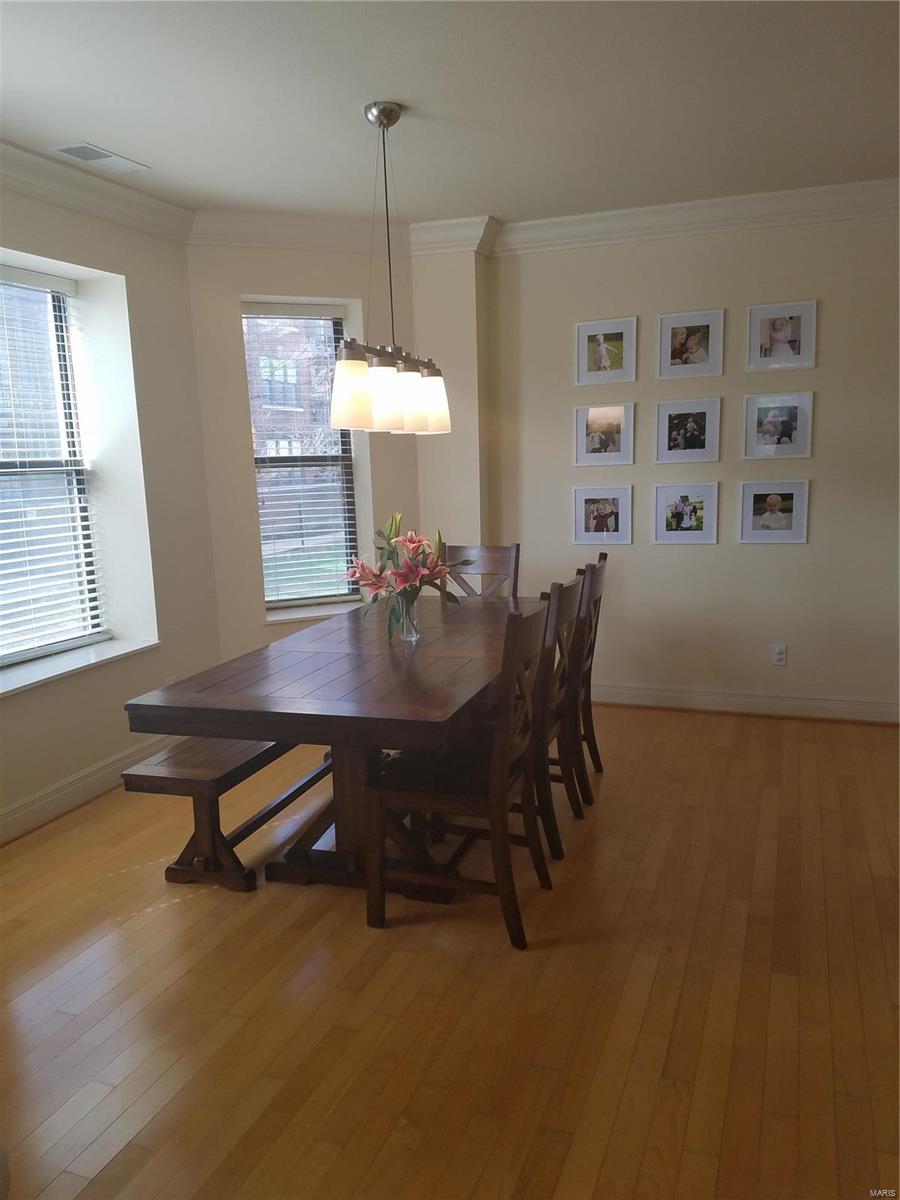 527-533 Clara Condo - Residential