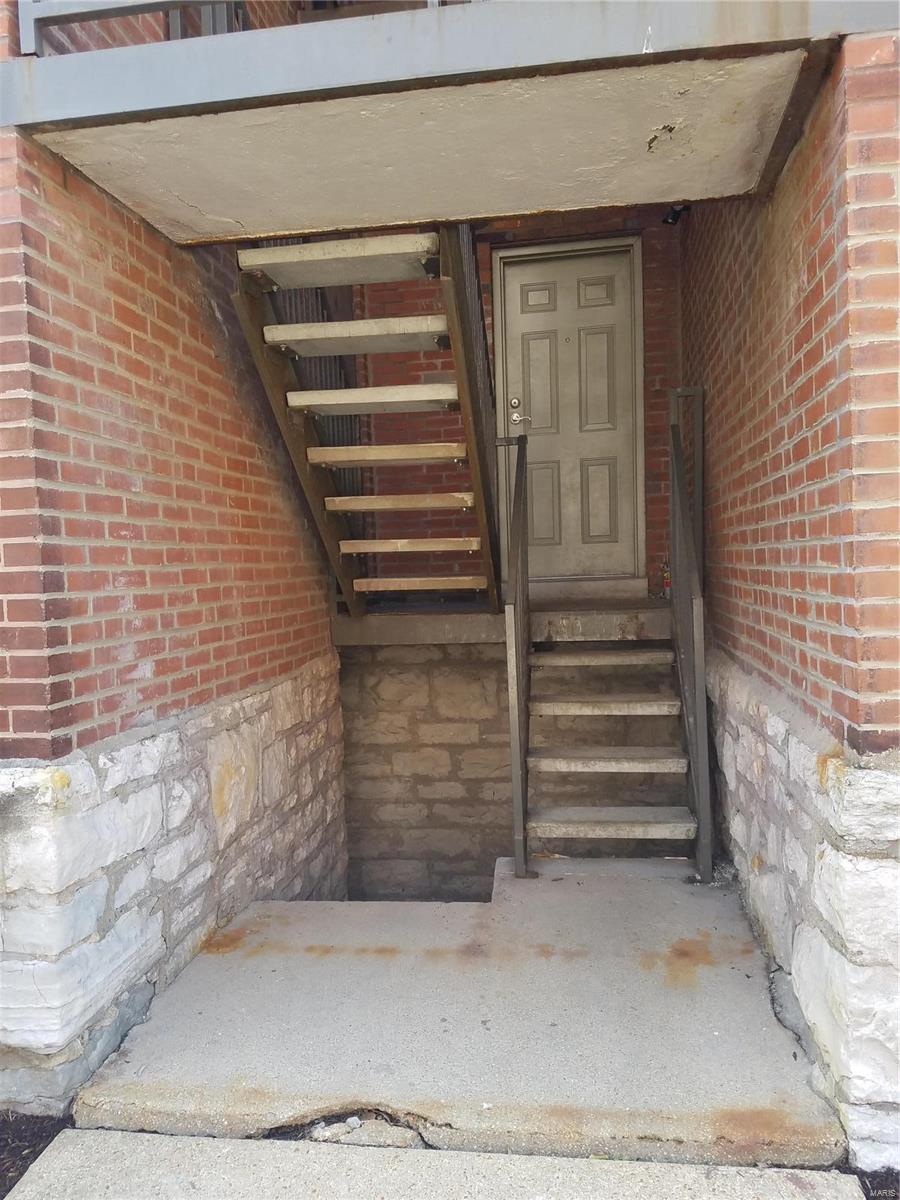 527-533 Clara Condo - Residential