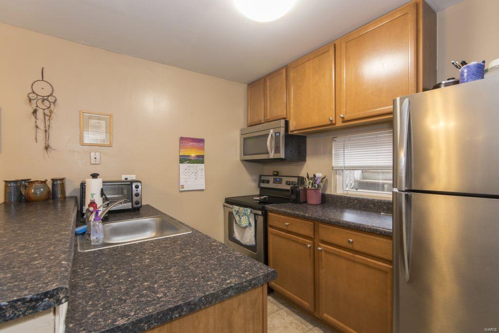 Paramount condo - Residential Income