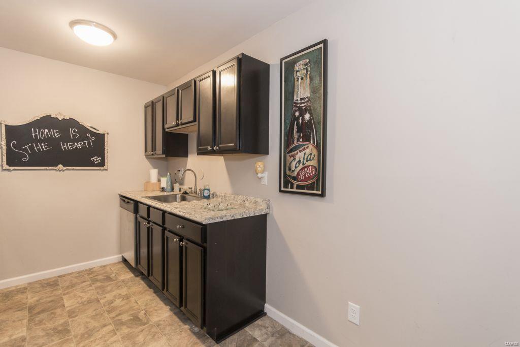 Paramount condo - Residential Income