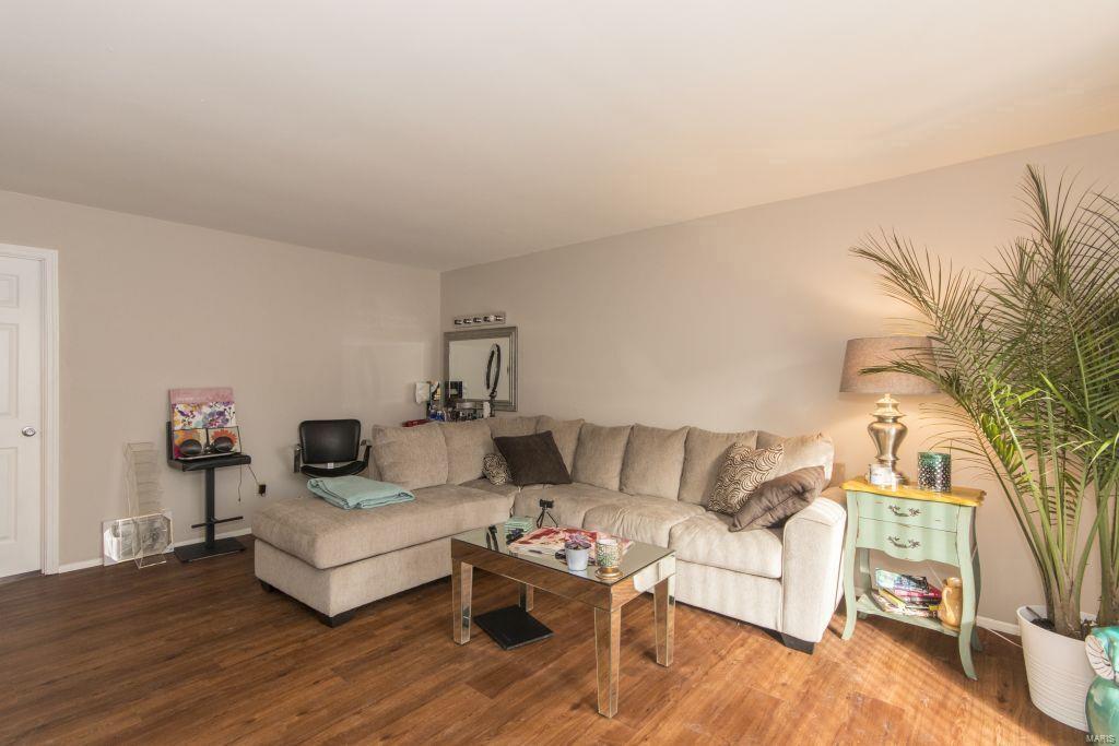 Paramount condo - Residential Income