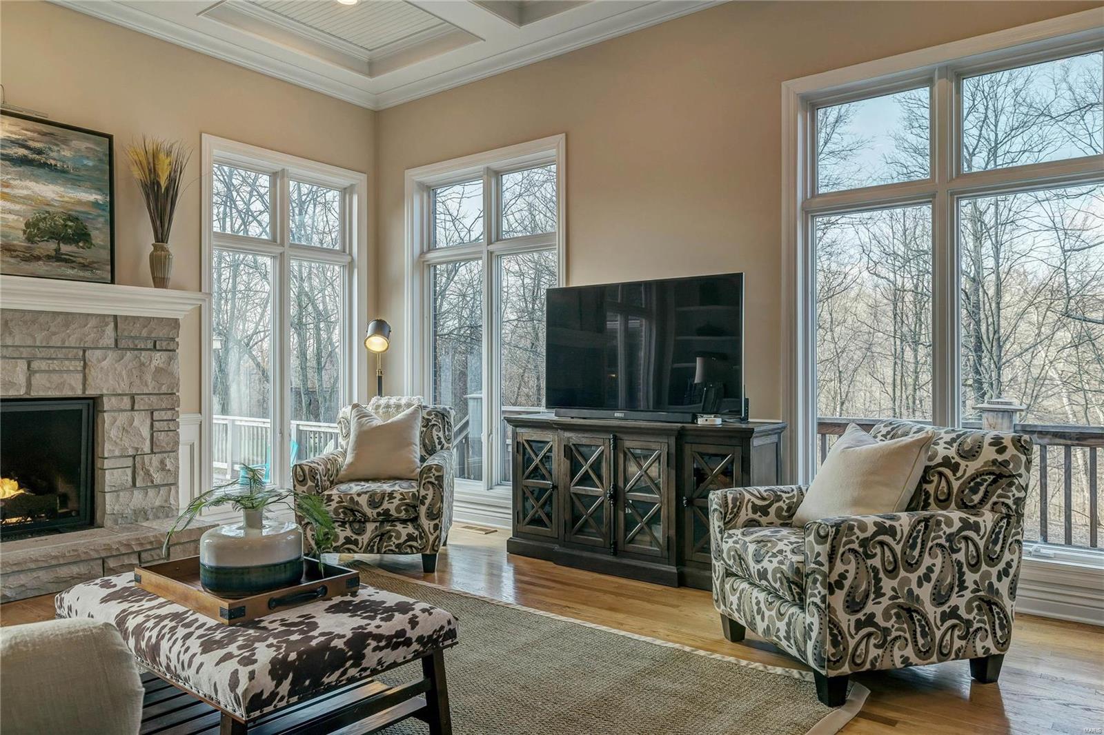 Whitmoor Upper Rdwy & Esmt - Residential