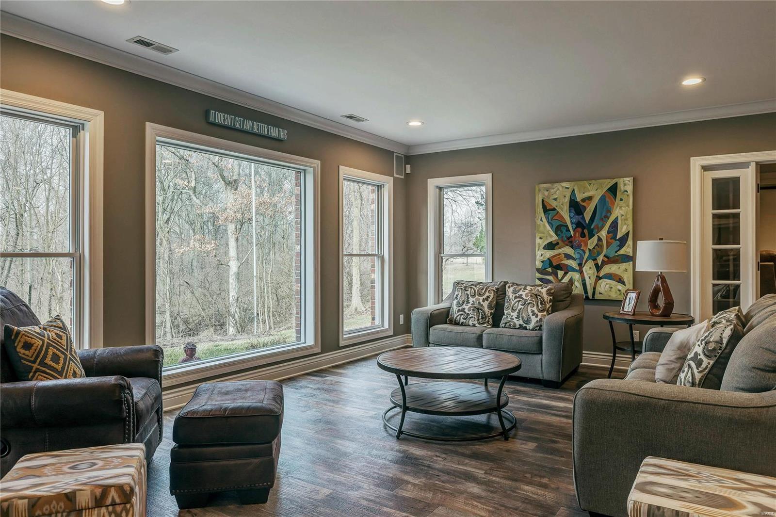 Whitmoor Upper Rdwy & Esmt - Residential