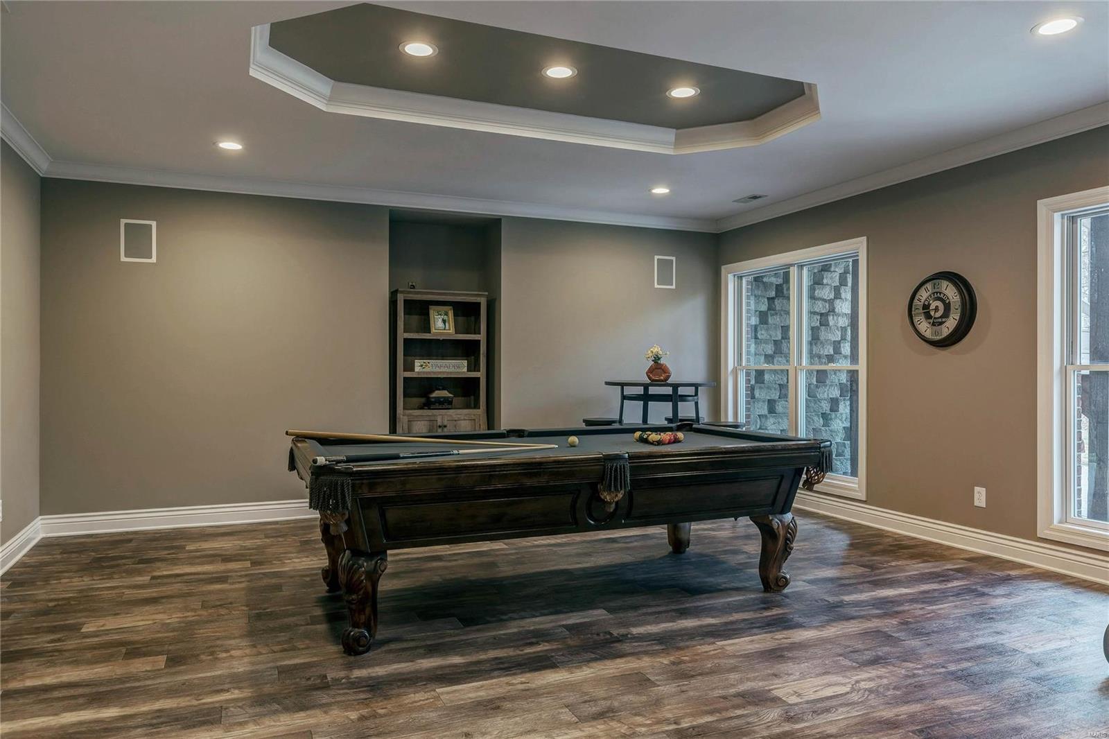 Whitmoor Upper Rdwy & Esmt - Residential