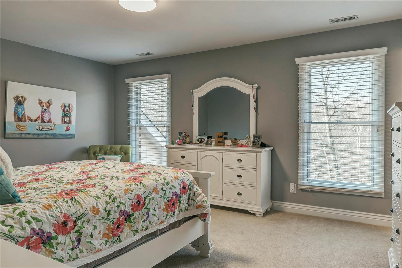 Whitmoor Upper Rdwy & Esmt - Residential