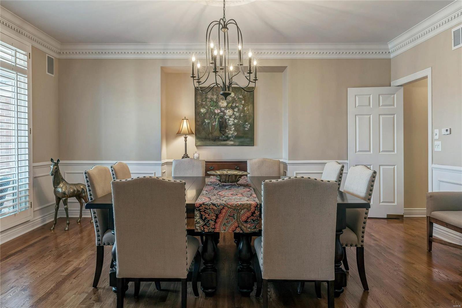 Whitmoor Upper Rdwy & Esmt - Residential