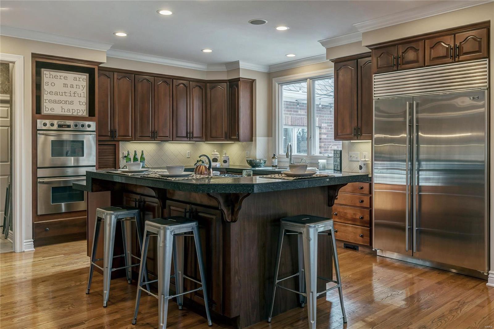 Whitmoor Upper Rdwy & Esmt - Residential