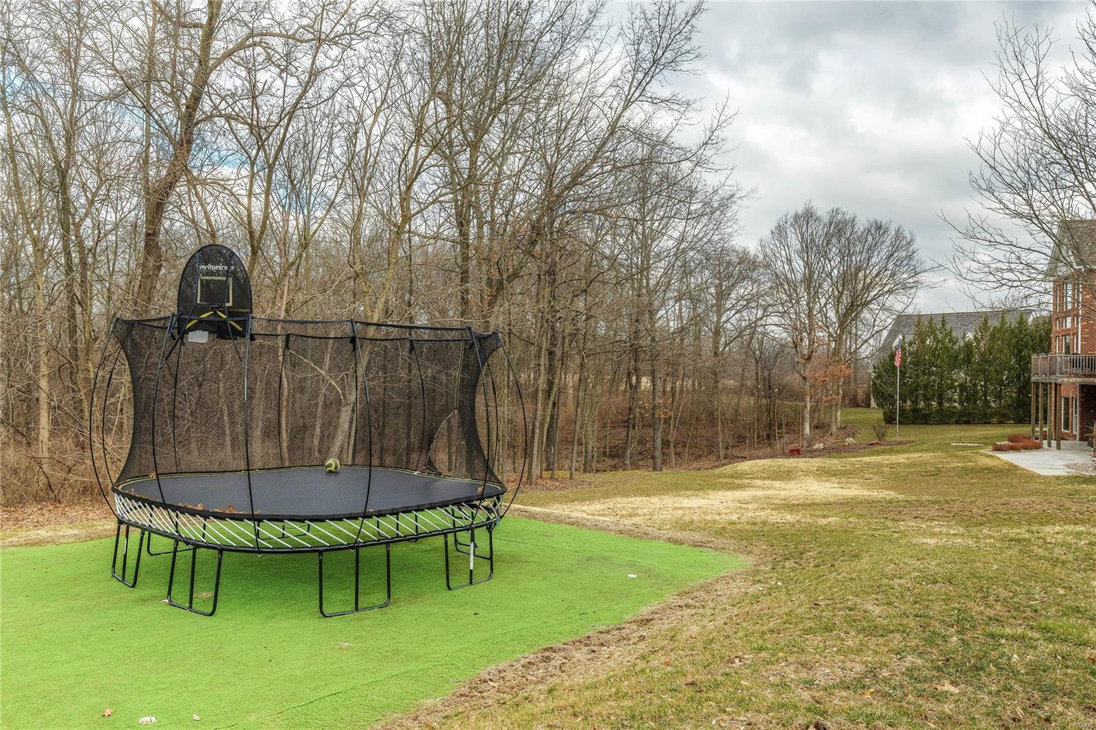 Whitmoor Upper Rdwy & Esmt - Residential