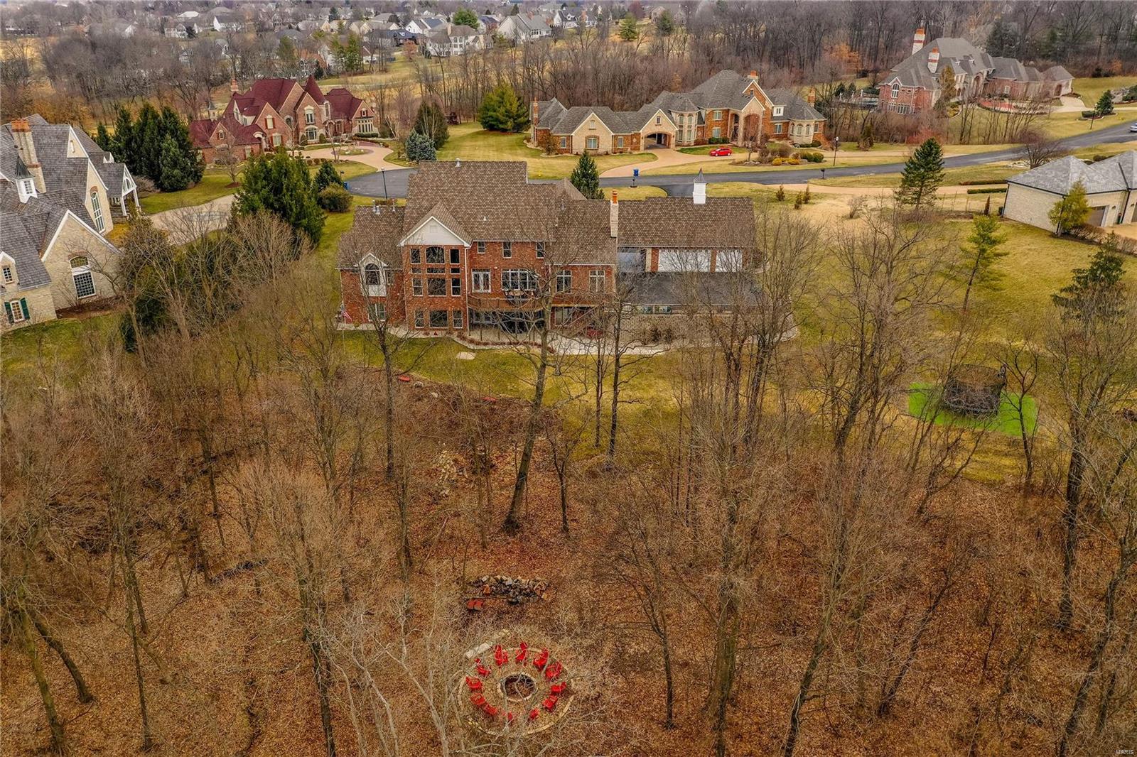 Whitmoor Upper Rdwy & Esmt - Residential