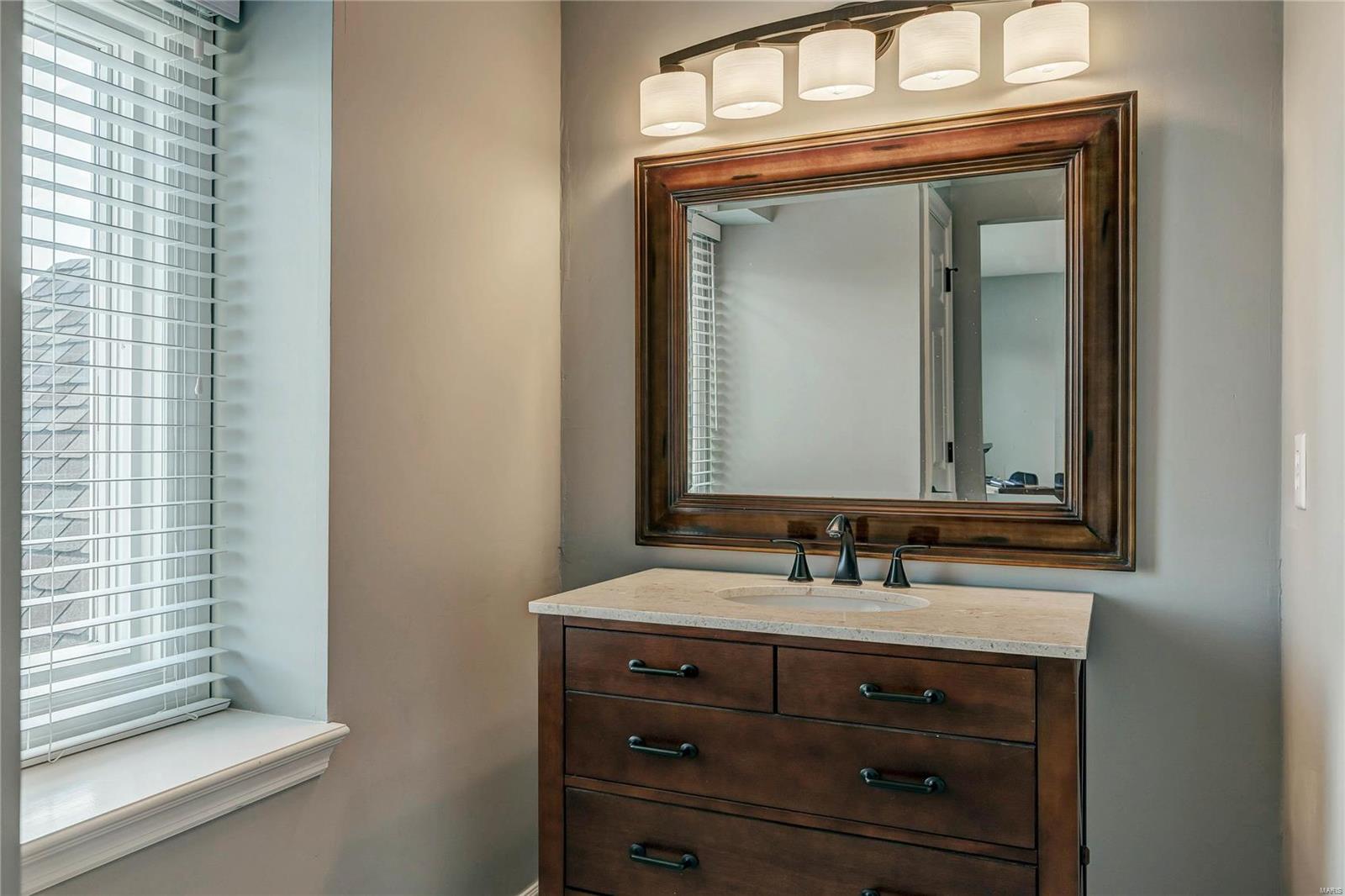 Whitmoor Upper Rdwy & Esmt - Residential