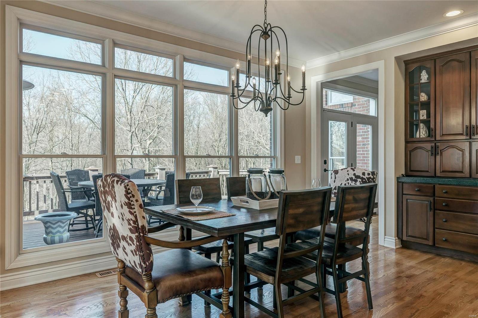 Whitmoor Upper Rdwy & Esmt - Residential