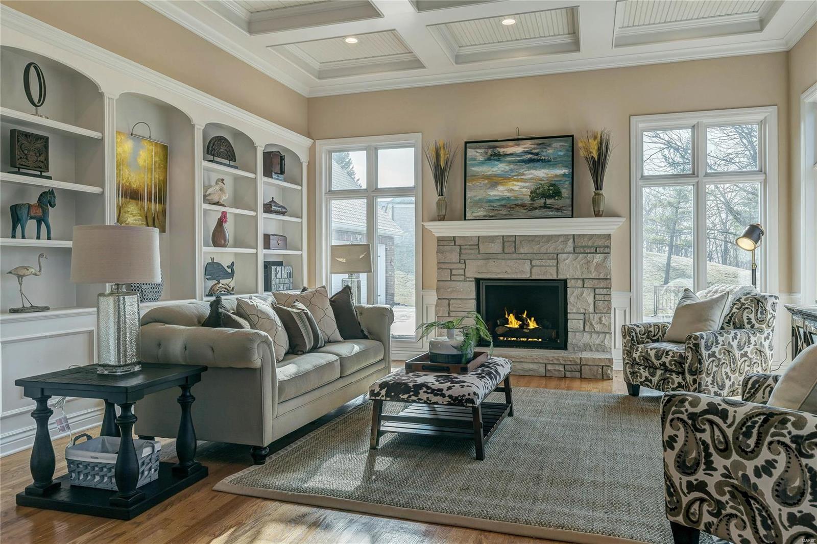 Whitmoor Upper Rdwy & Esmt - Residential