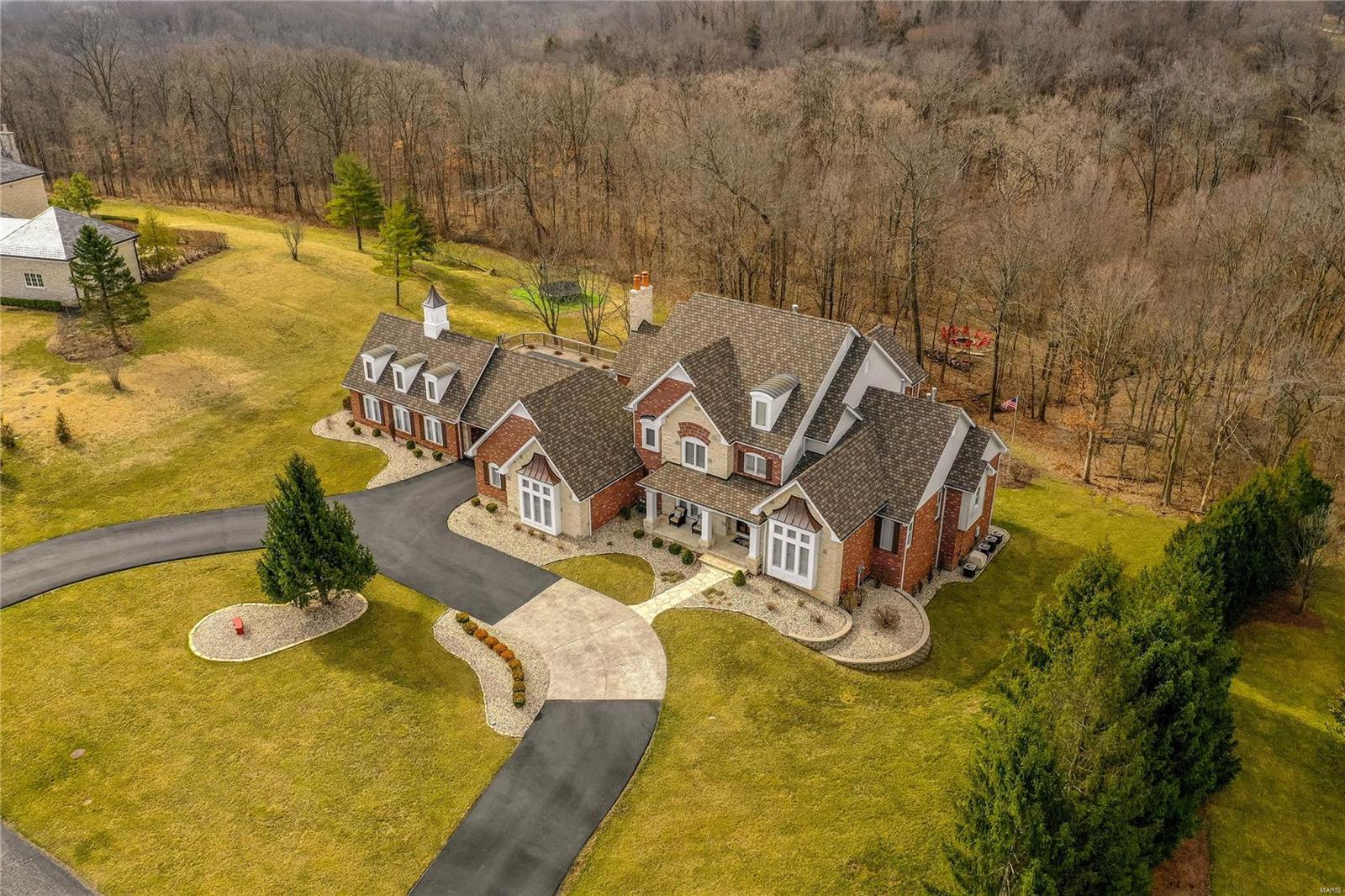 Whitmoor Upper Rdwy & Esmt - Residential