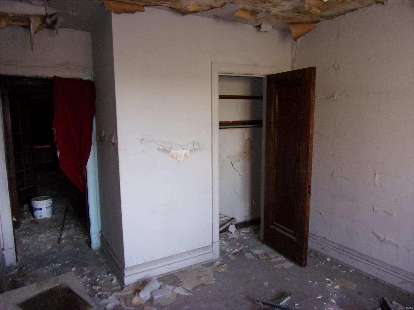 Mount Auburn Add - Commercial Sale