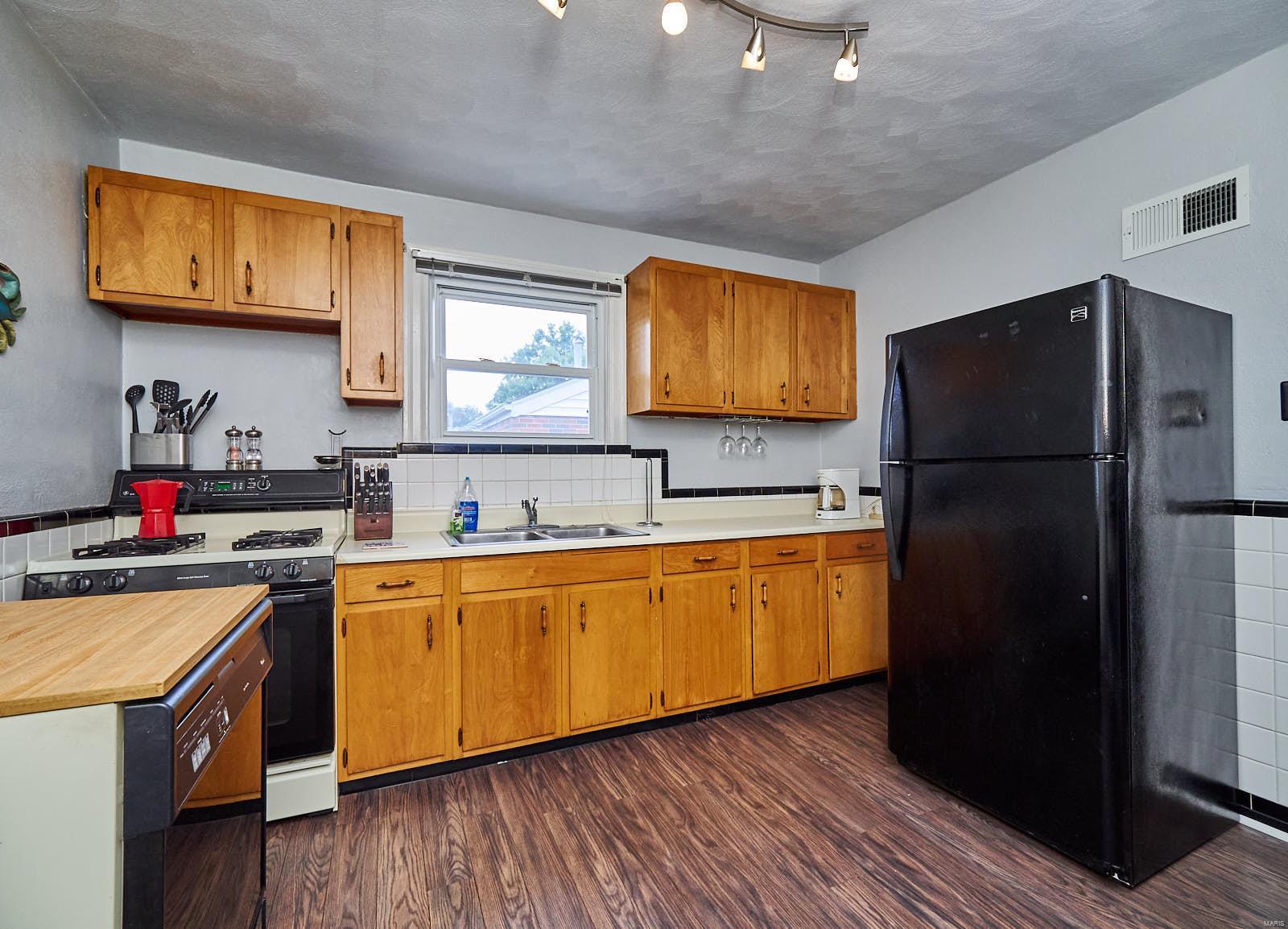 Overland View - Residential
