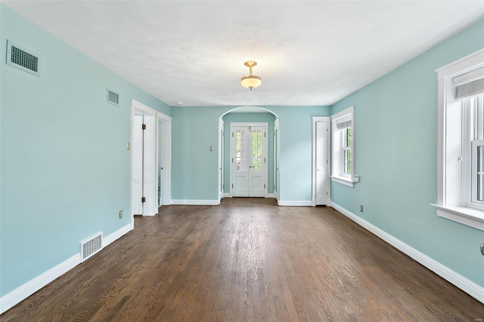 Davis Place - Residential