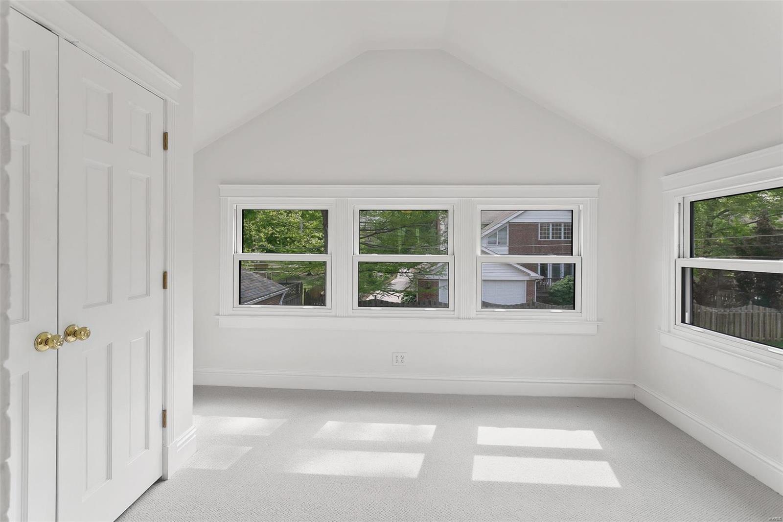 Davis Place - Residential