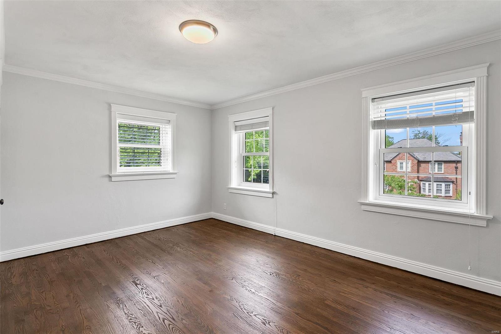 Davis Place - Residential