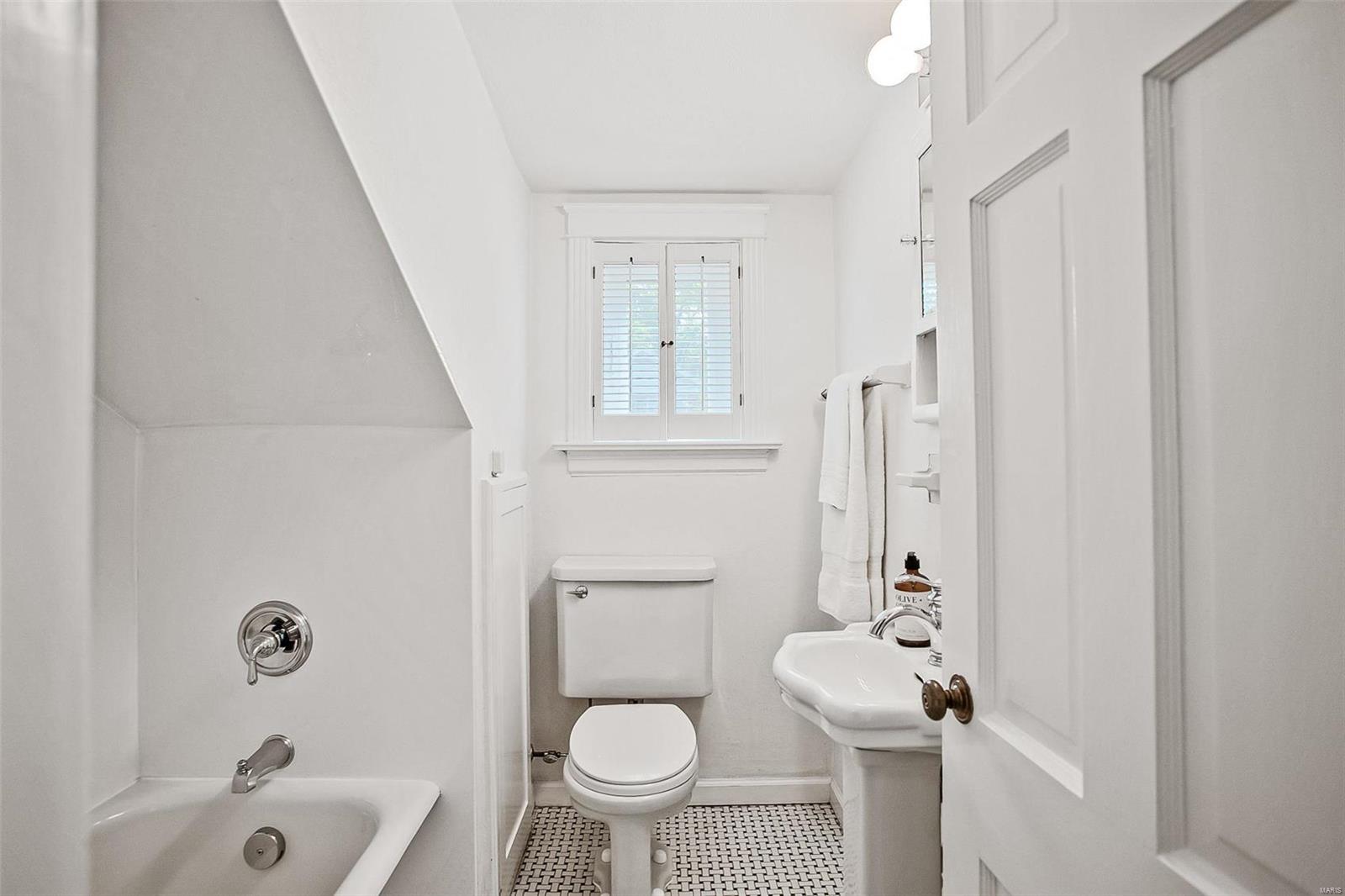 Davis Place - Residential