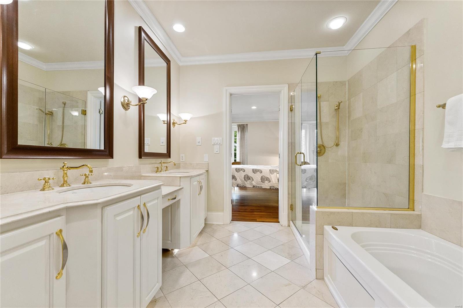 Villas of Clayton Gardens - Residential