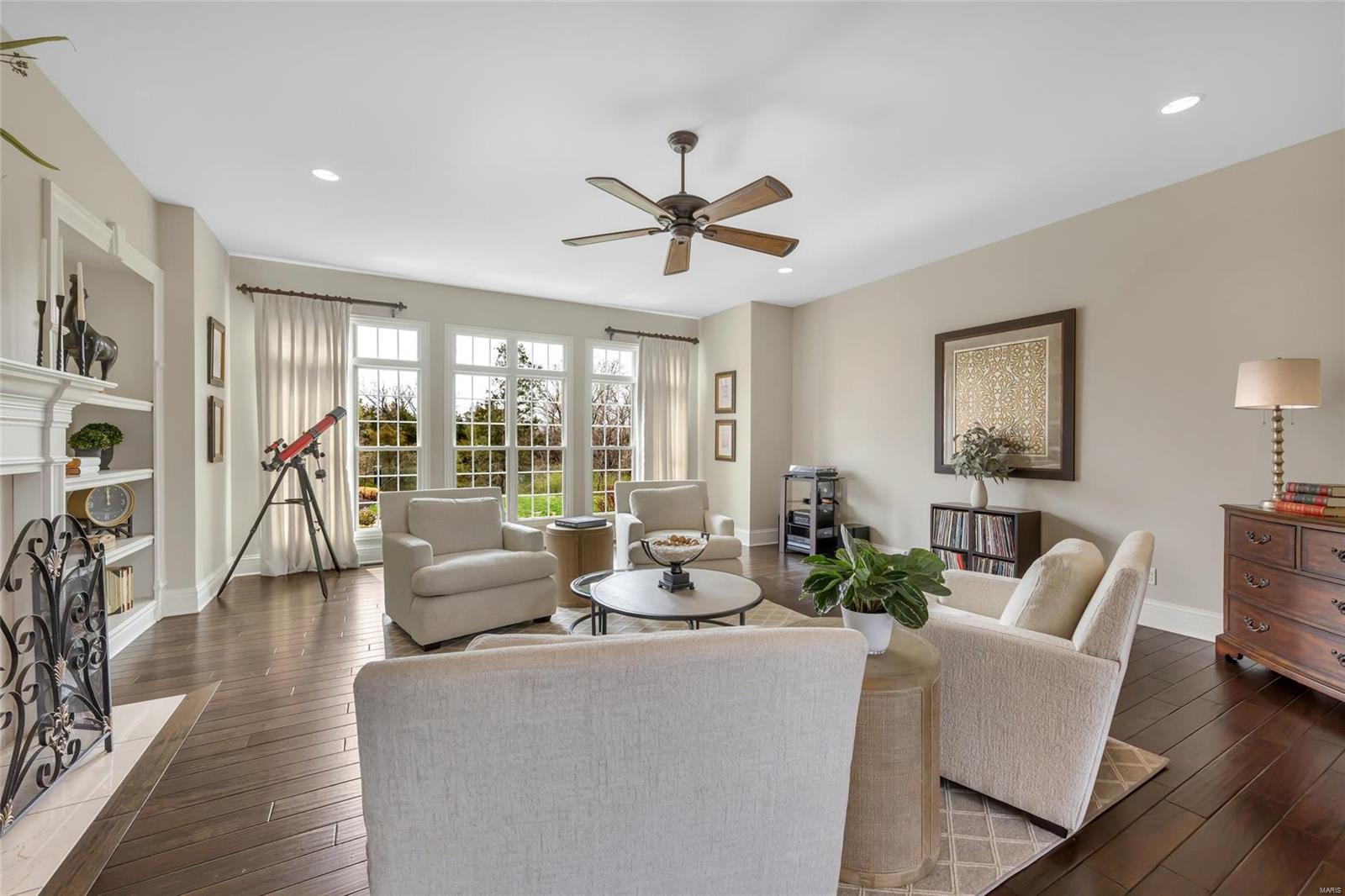 Lafayette Crossing - Residential