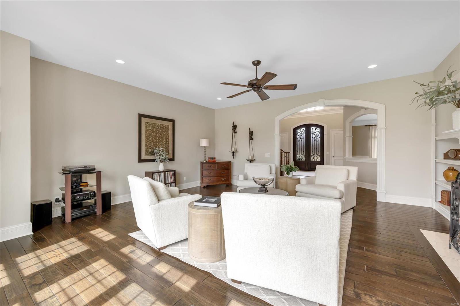 Lafayette Crossing - Residential