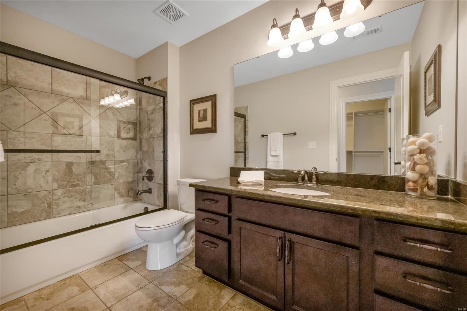 Lafayette Crossing - Residential