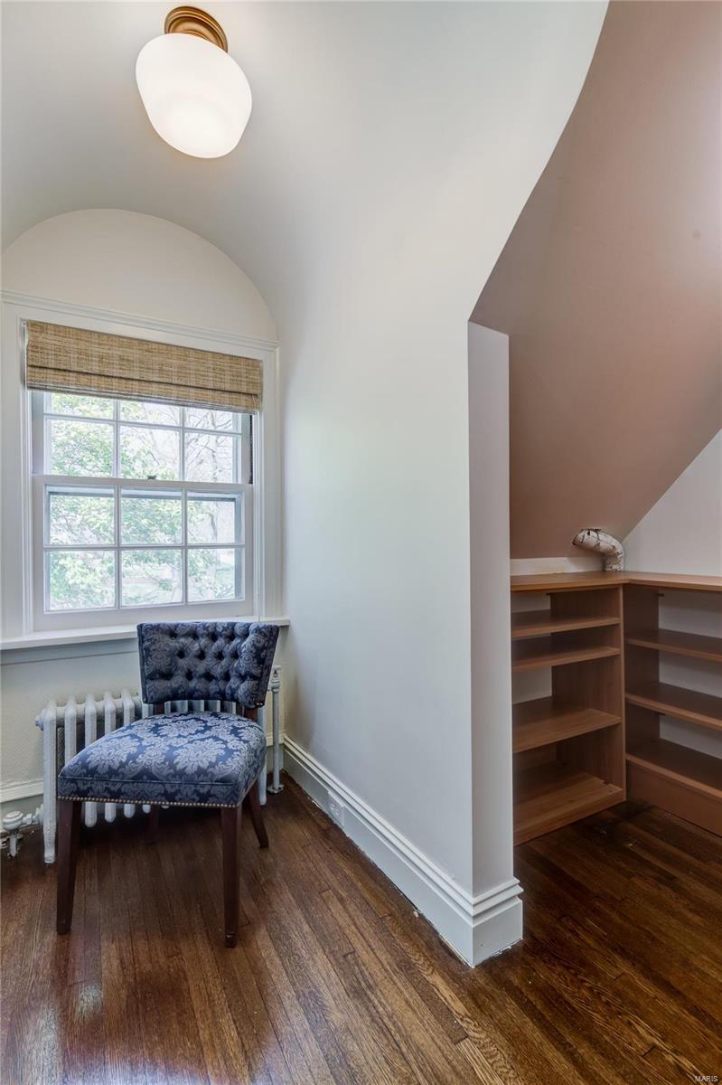 Country Club Place - Residential