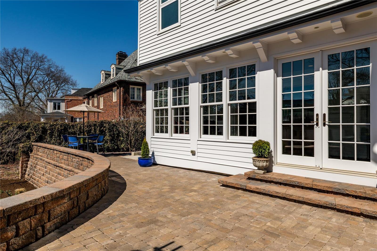 Country Club Place - Residential