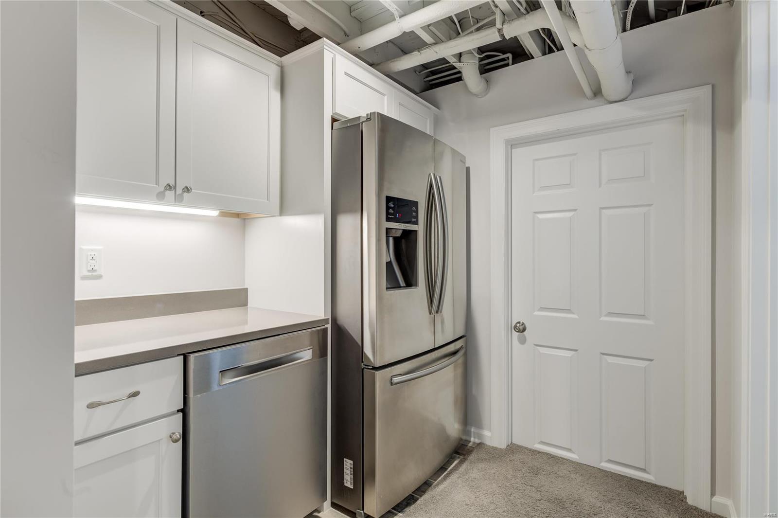 Country Club Place - Residential