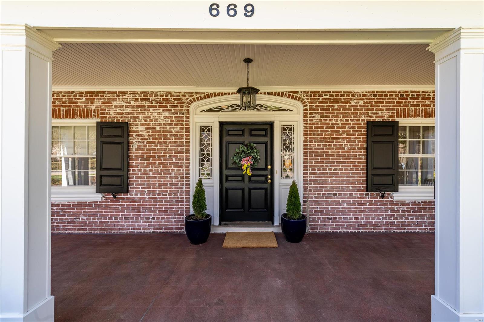 Country Club Place - Residential