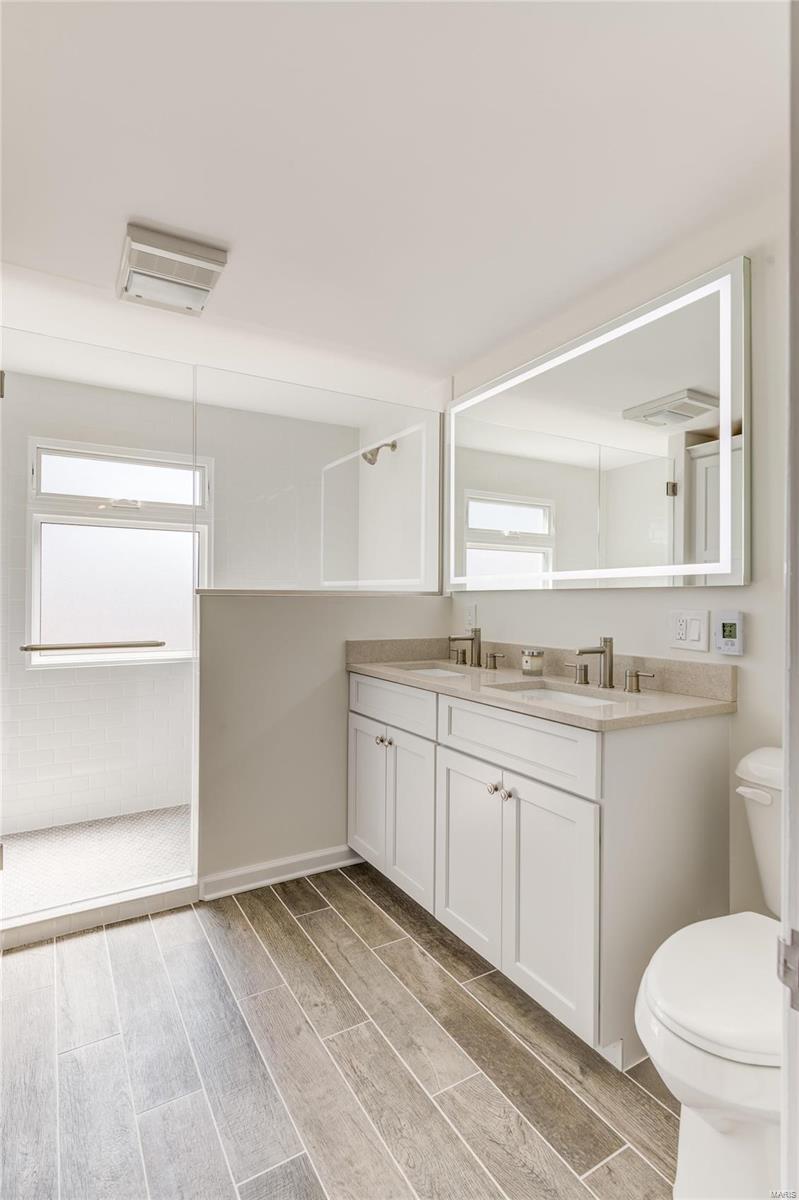 Country Club Place - Residential