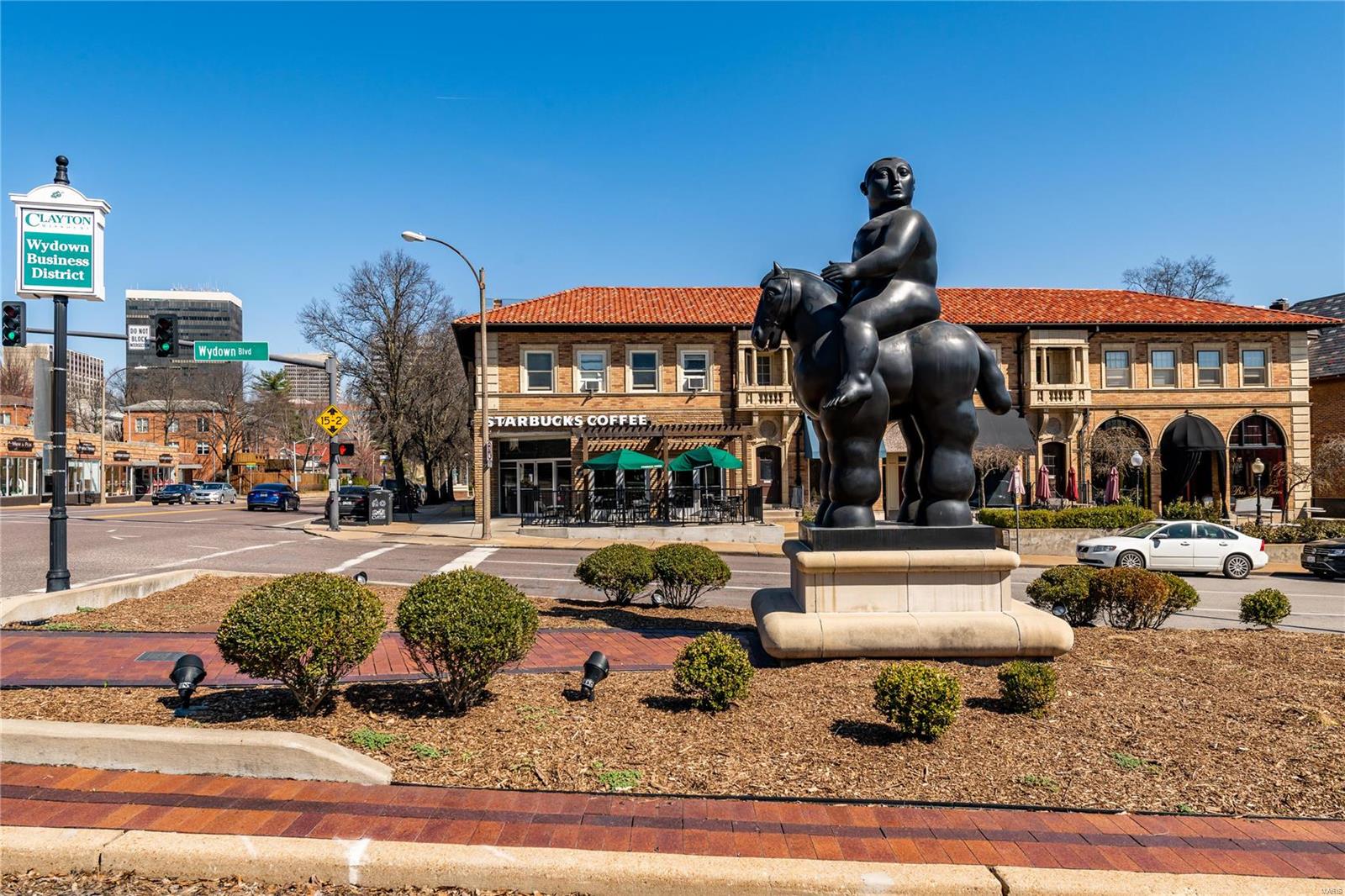 Country Club Place - Residential