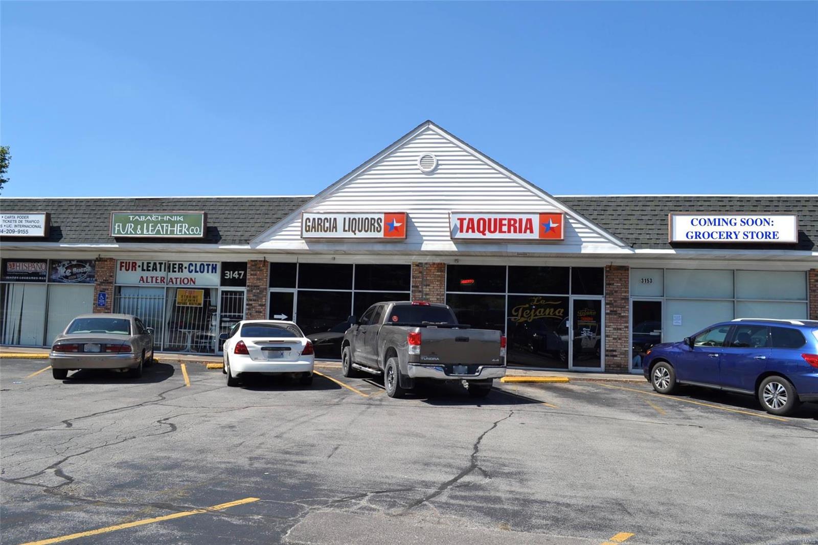 Bounded S By S Line Sur - Commercial Sale