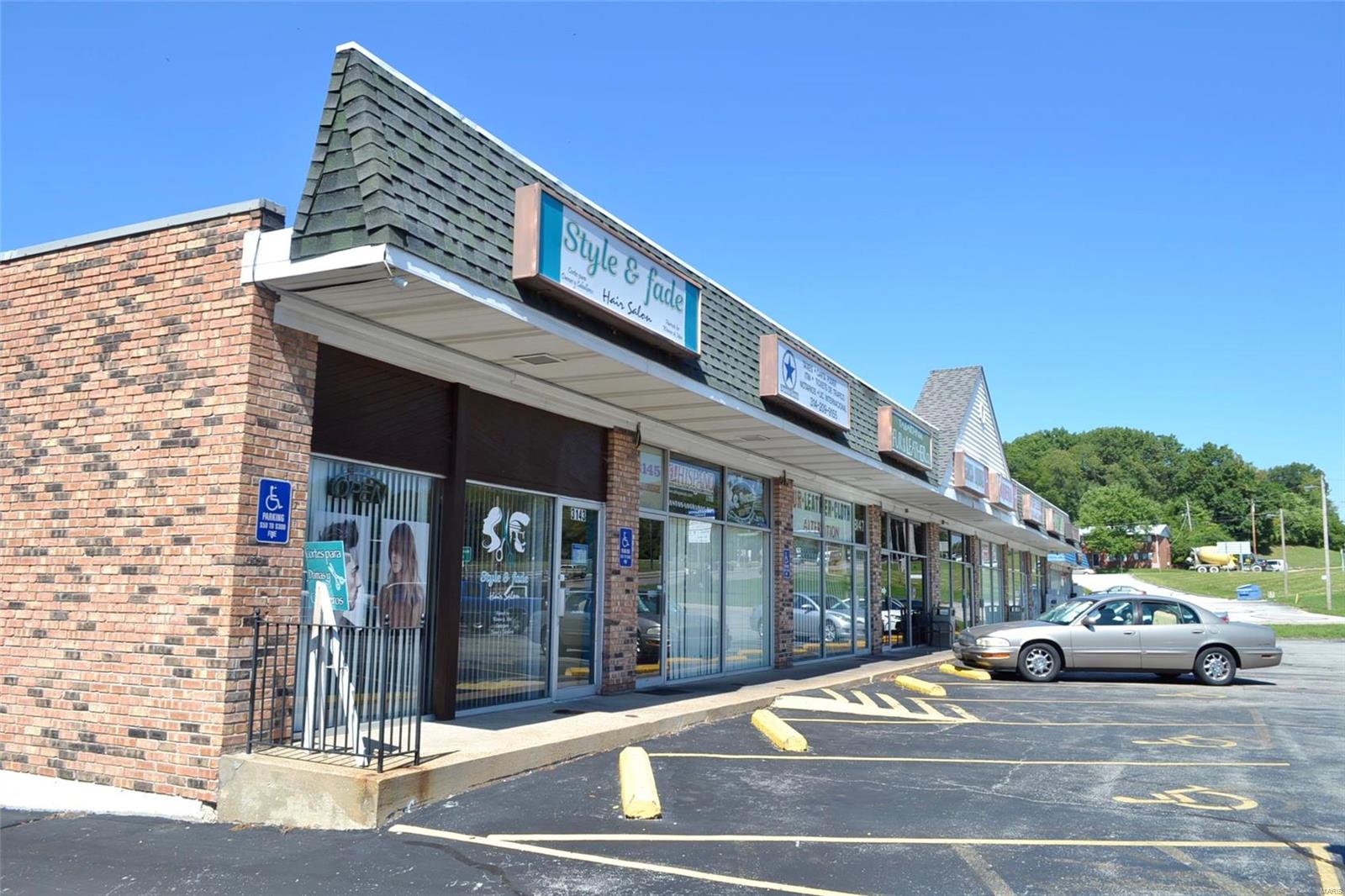 Bounded S By S Line Sur - Commercial Sale