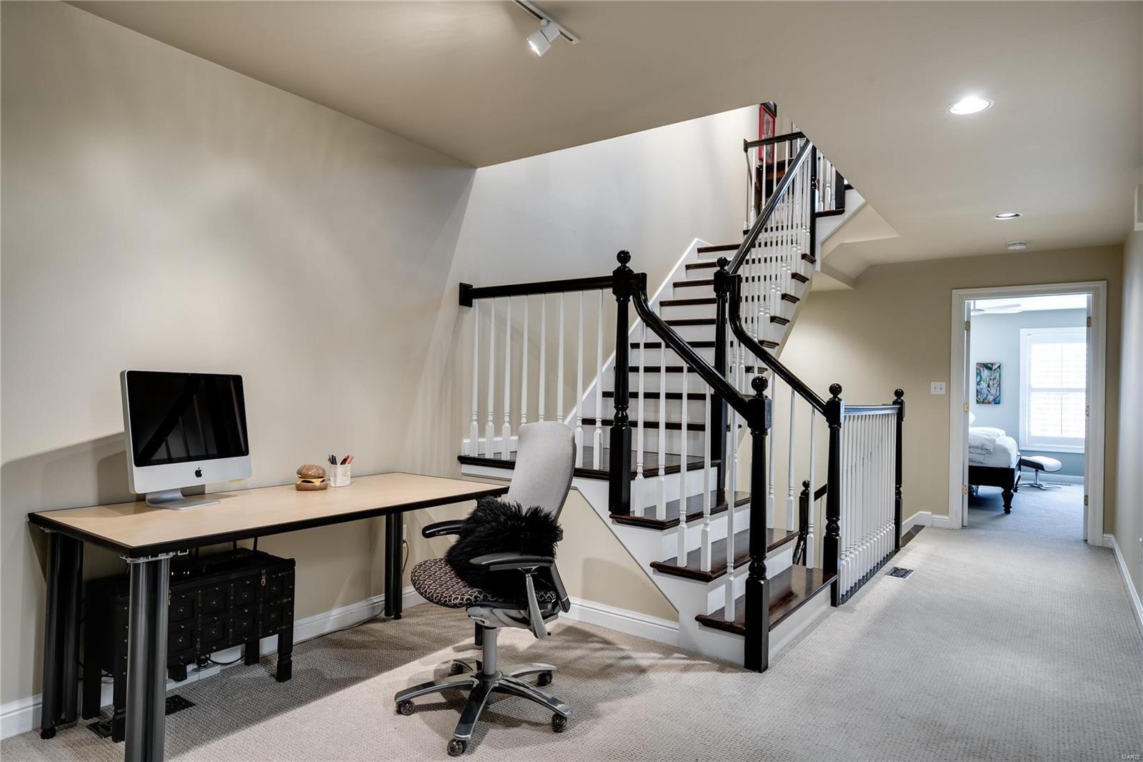 Parkside Twnhs - Residential