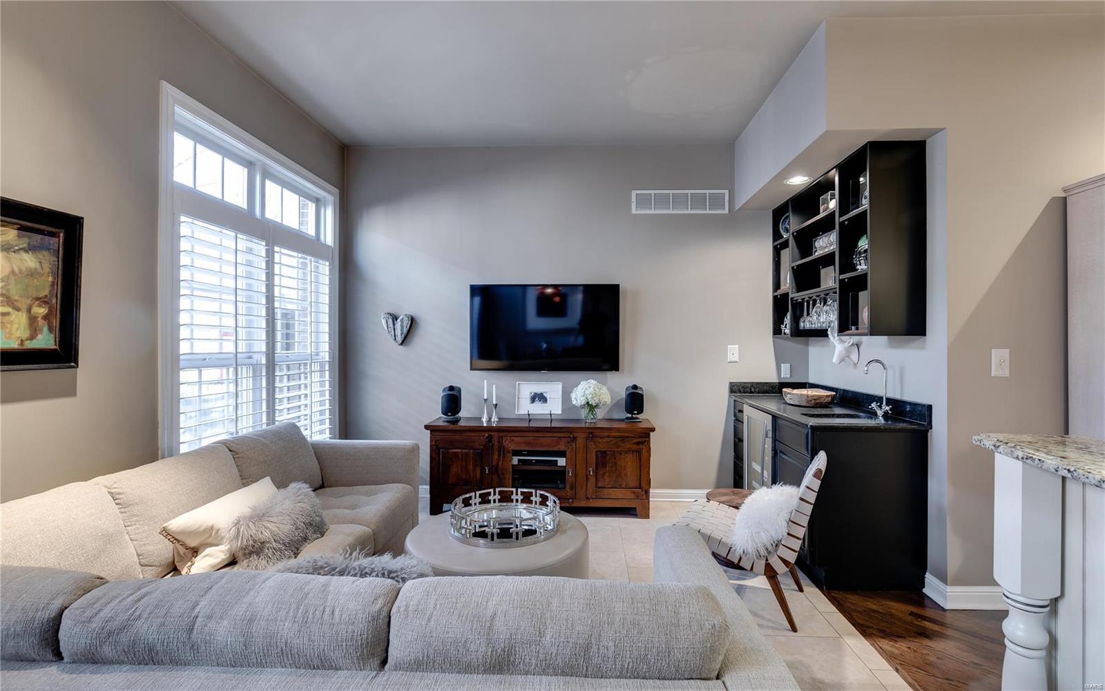 Parkside Twnhs - Residential