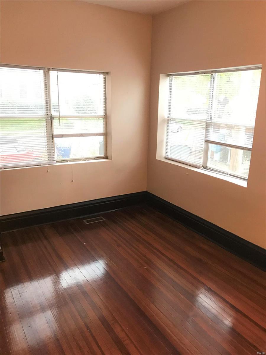 Mays-Smith Subdn Lot A - Residential Lease