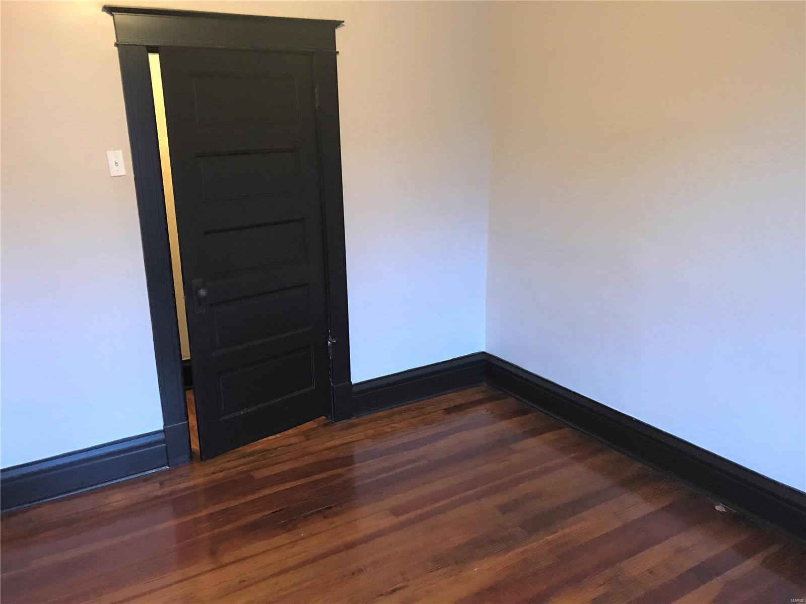 Mays-Smith Subdn Lot A - Residential Lease